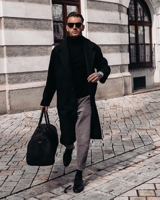 Black Leather Duffle Bag Outfits For Men In Their 30s: 