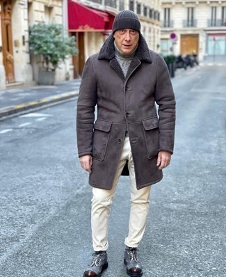 Grey Shearling Coat Outfits For Men: 