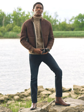 Dark Brown Leather Gloves Outfits For Men In Their 20s: 