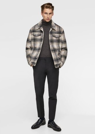 Charcoal Plaid Flannel Shirt Jacket Outfits For Men: 