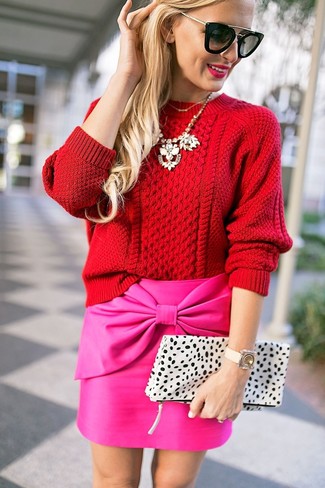 Hot Pink Mini Skirt Outfits: 