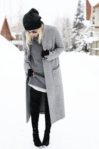 Black Beanie Outfits For Women: For relaxed dressing with a modern spin, you can always rely on a grey coat and a black beanie. Black suede ankle boots are a fail-safe way to bring a hint of elegance to your outfit.