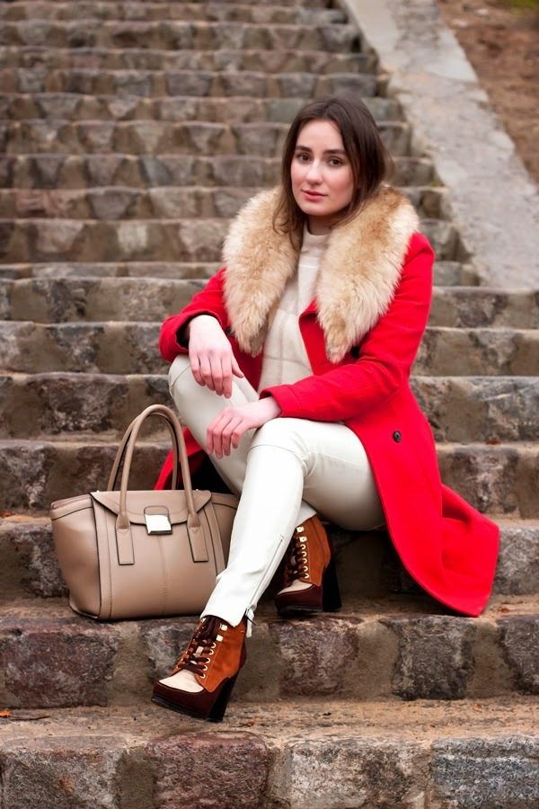 Red coat with hot sale white fur