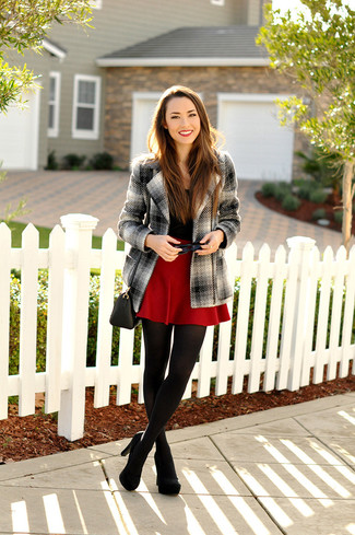 Black Wool Tights with Grey Plaid Coat Outfits (2 ideas & outfits