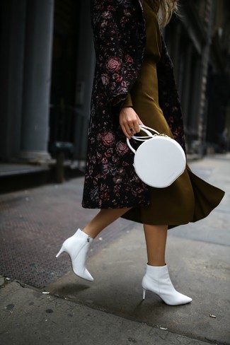 White Leather Crossbody Bag Outfits: Rock a black floral coat with a white leather crossbody bag if you're on a mission for a look option that conveys casual cool. A pair of white leather ankle boots will take an otherwise straightforward outfit in a dressier direction.