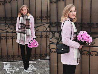 Pink Textured Coat Outfits For Women: Breathe new life into your current off-duty repertoire with a pink textured coat and black skinny jeans. Infuse your outfit with a hint of polish by rocking black suede ankle boots.
