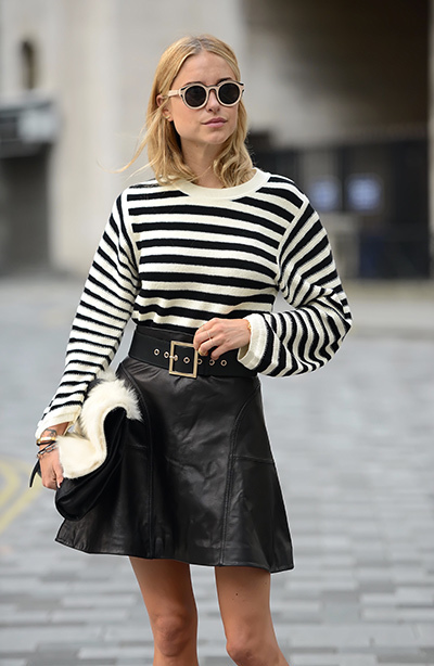 Women's White and Black Horizontal Striped Crew-neck Sweater, Black Leather  A-Line Skirt, Black Leather Clutch, Black Canvas Belt | Lookastic