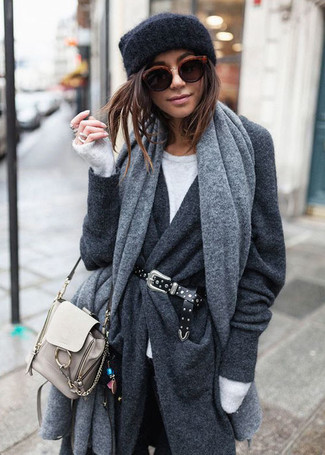 Grey Shawl Outfits: 
