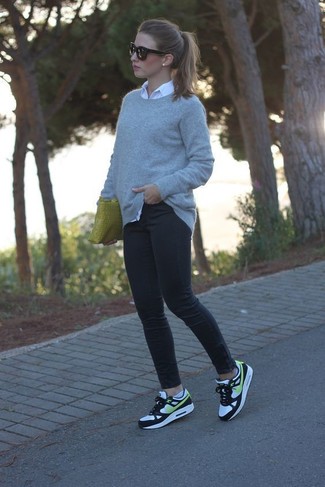 Women's Grey Crew-neck Sweater, White Dress Shirt, Black Skinny Jeans, White and Black Athletic Shoes