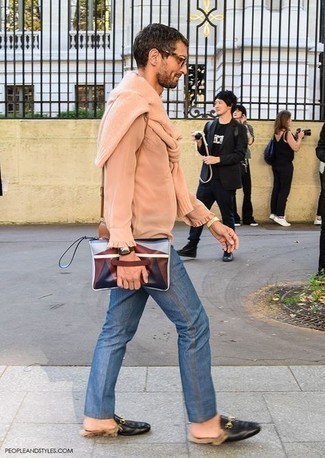 White and Pink Crew-neck Sweater with Blue Jeans Outfits For Men: This combo of a white and pink crew-neck sweater and blue jeans is a safe bet for an effortlessly cool getup. Complement your ensemble with black leather loafers to make the look a bit more refined.