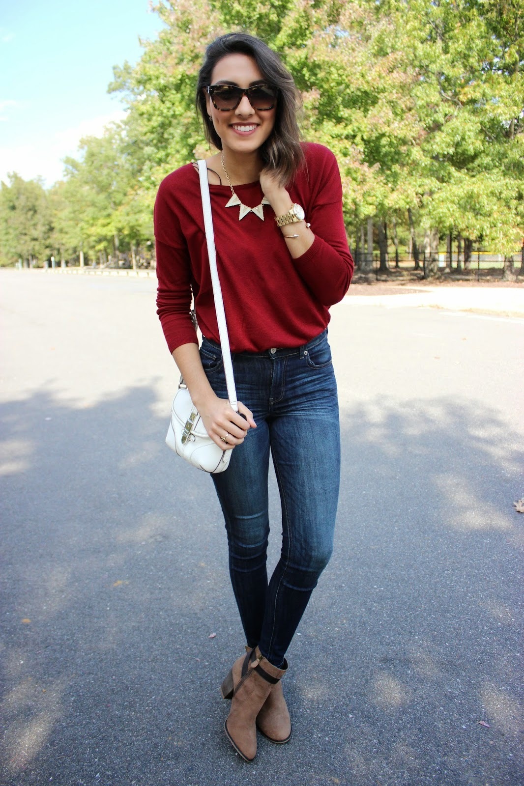 How to Wear a Red Crew-neck Sweater (90 looks) | Women's Fashion