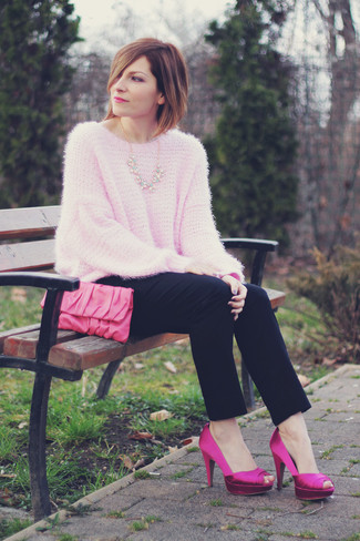Pink Fluffy Crew-neck Sweater Outfits For Women: A pink fluffy crew-neck sweater and black skinny pants worn together are such a dreamy outfit for those who love cool chic styles. Bring an element of sultry class to your ensemble by slipping into hot pink satin pumps.