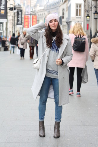 Grey Leather Ankle Boots Outfits: 