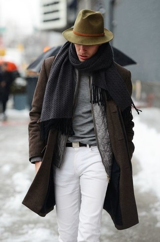 Charcoal Herringbone Scarf Outfits For Men: 