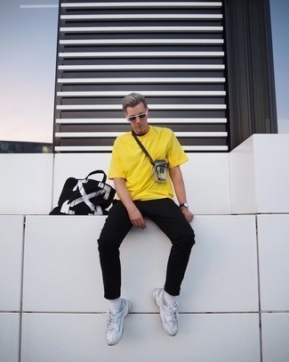 Mustard Crew-neck T-shirt Outfits For Men: A mustard crew-neck t-shirt and black chinos worn together are a perfect match. And if you wish to effortlessly tone down this ensemble with shoes, why not complement this ensemble with white athletic shoes?