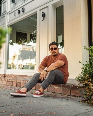 Orange Canvas Low Top Sneakers Outfits For Men: If you're in search of a relaxed yet dapper getup, consider pairing a brown knit crew-neck t-shirt with grey plaid chinos. For maximum effect, introduce a pair of orange canvas low top sneakers to your look.