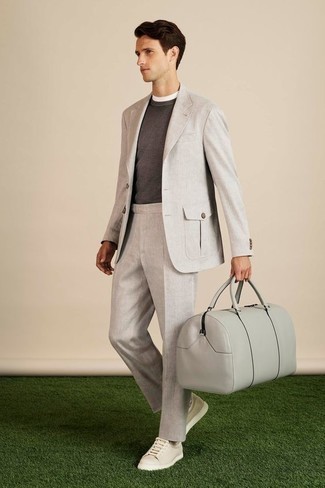 Grey Leather Holdall Outfits For Men: 