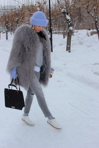 Grey Fur Coat Outfits: 