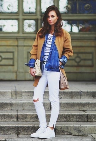 White Skinny Jeans Fall Outfits: 