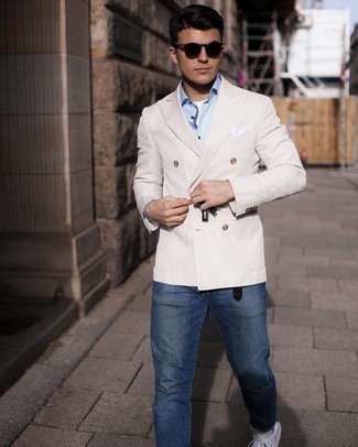 White and Blue Dress Shirt with Jeans Outfits For Men: 