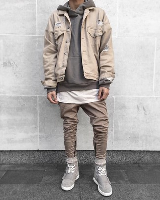 Grey Suede High Top Sneakers Outfits For Men: 