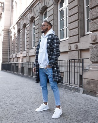 Black and White Plaid Overcoat Outfits: 