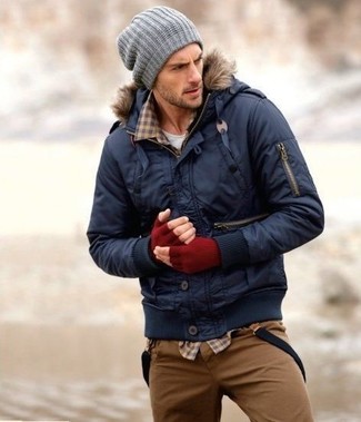 Burgundy Wool Gloves Outfits For Men: 