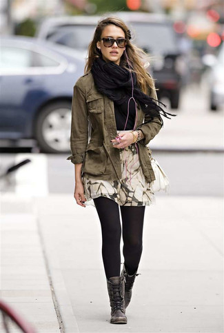 Grey Leather Lace-up Flat Boots Outfits For Women: 