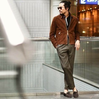 Burgundy Sunglasses Outfits For Men: 