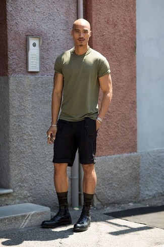 Shorts with Casual Boots Outfits For Men (18 ideas & outfits) | Lookastic