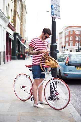 Blue Denim Shorts Outfits For Men: For an off-duty look, go for a white and red horizontal striped crew-neck t-shirt and blue denim shorts — these items play nicely together. Up the ante of your ensemble by slipping into white canvas espadrilles.