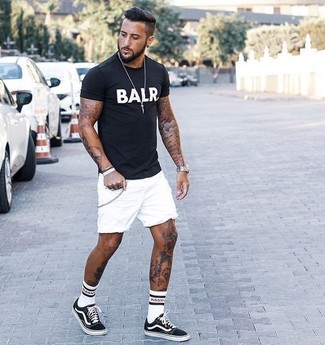 Men's Black and White Print Crew-neck T-shirt, White Shorts, Black Low Top Sneakers, Silver Watch