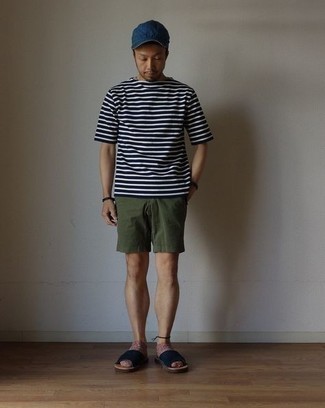 Navy Canvas Sandals Outfits For Men: Pairing a black and white horizontal striped crew-neck t-shirt with olive shorts is a wonderful choice for a relaxed yet dapper ensemble. A pair of navy canvas sandals adds a casual aesthetic to the outfit.