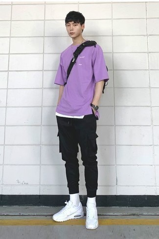 Light Violet Crew-neck T-shirt Outfits For Men: A light violet crew-neck t-shirt and black cargo pants make for the perfect base for a ton of combos. A pair of white athletic shoes easily revs up the wow factor of this look.