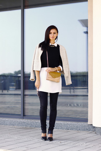 Gold Crossbody Bag Outfits: 