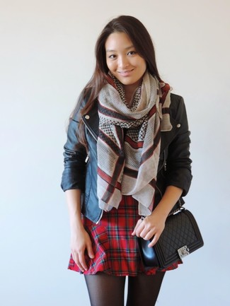 Beige Plaid Scarf Outfits For Women: 