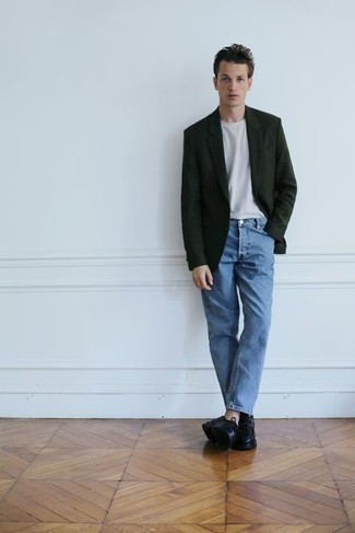 Blue Jeans Outfits For Men: A dark green blazer and blue jeans paired together are a perfect match. Why not add a pair of black chunky leather derby shoes to the equation for an extra touch of style?