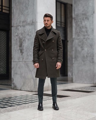 Olive Overcoat Outfits In Their 20s: 