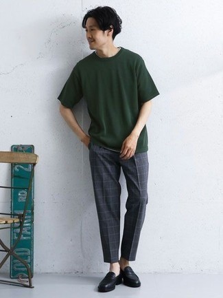 Dark Green Crew-neck T-shirt Outfits For Men: This combination of a dark green crew-neck t-shirt and charcoal check chinos is clean, sharp and extremely easy to recreate. Add black leather loafers to the mix to instantly change up the getup.