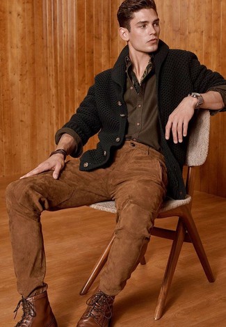 Olive Cardigan Outfits For Men: Try pairing an olive cardigan with brown chinos if you're aiming for a proper, on-trend getup. All you need now is a good pair of brown leather casual boots to complete your look.