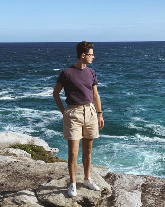 Light Violet Crew-neck T-shirt Outfits For Men: A light violet crew-neck t-shirt and beige chinos are certainly worth being on your list of bona fide casual must-haves. As for footwear, complete this look with a pair of white low top sneakers.