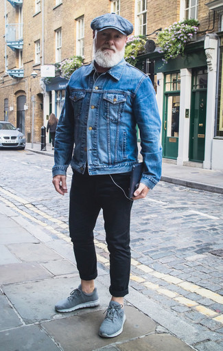 Blue Denim Jacket Outfits For Men: A blue denim jacket and black chinos paired together are the perfect combination for those who appreciate laid-back combinations. Loosen things up and complement your outfit with light blue athletic shoes.