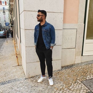 Black Chinos Warm Weather Outfits: Why not opt for a navy denim jacket and black chinos? Both of these items are very practical and look cool matched together. For something more on the daring side to finish off your outfit, add white and navy athletic shoes to this getup.