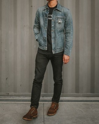 Black Pants with Brown Shoes Outfits For Men: A light blue denim jacket and black pants are a combo that every modern gentleman should have in his off-duty styling arsenal. Why not complement this look with brown suede casual boots for a touch of elegance?