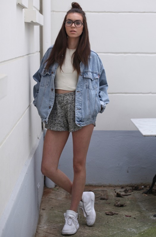 gray shorts outfits womens