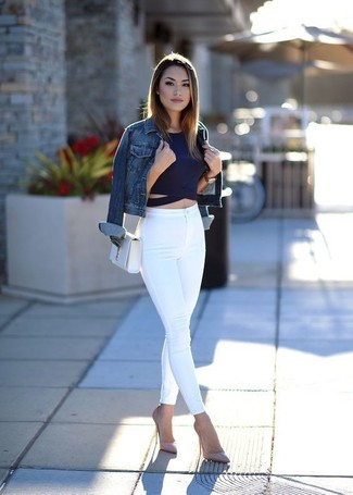 Hot Pink Leather Pumps Outfits: A blue denim jacket and white skinny jeans matched together are a total eye candy for those dressers who appreciate laid-back styles. You can take a classier approach with footwear and throw hot pink leather pumps into the mix.