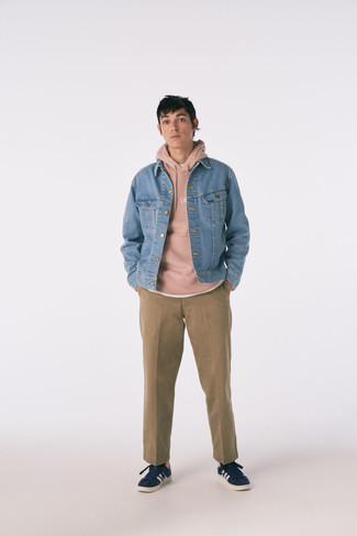 Hot Pink Hoodie Outfits For Men: A hot pink hoodie and khaki chinos will allow you to showcase your fashionable self. The whole ensemble comes together when you complement this outfit with a pair of navy and white canvas low top sneakers.