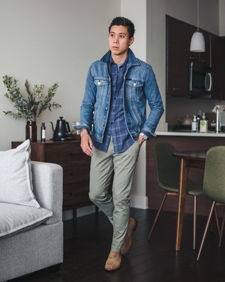 Mint Chinos Outfits: Look casually stylish without really trying by wearing a blue denim jacket and mint chinos. Introduce a pair of brown suede chelsea boots to the mix for an air of refinement.