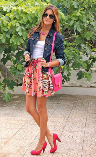 Hot Pink Leather Pumps Outfits: For a cool and relaxed look, opt for a navy denim jacket and a pink floral skater skirt — these two items play really good together. Rounding off with hot pink leather pumps is the most effective way to infuse a touch of class into this outfit.