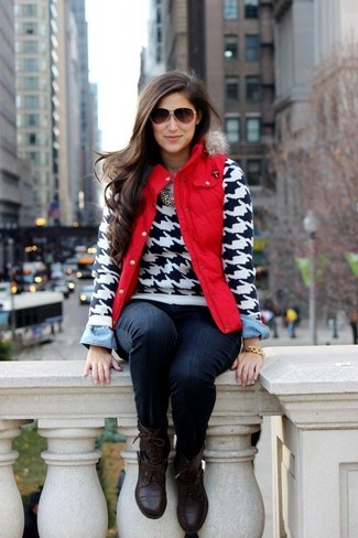White and Black Houndstooth Crew-neck Sweater Outfits For Women: 